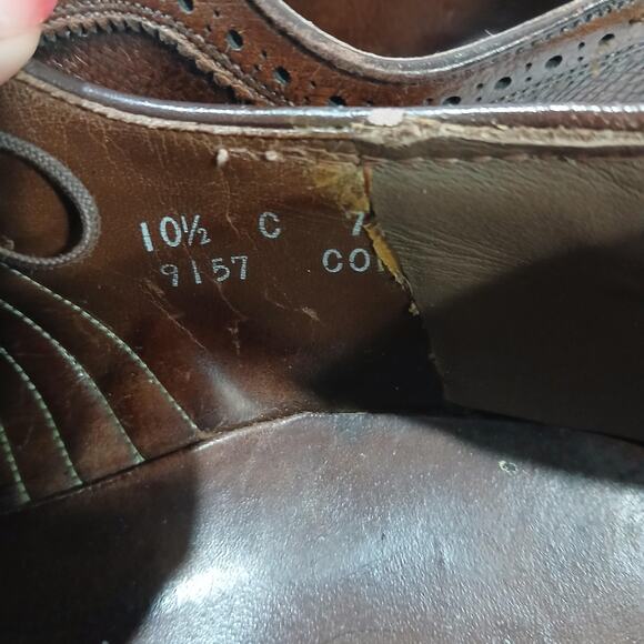 Allen Edmonds Mens Wingtip Oxford Shoes 10.5C Brown Leather Brogue Dress Vintage main image 6